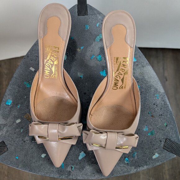 Ferragamo Nude Bow Mules - Picture 3 of 5